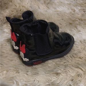 Boots  toddler 9